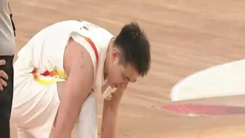 西甲报道：塞尔塔欲签下巴萨门将佩尼亚